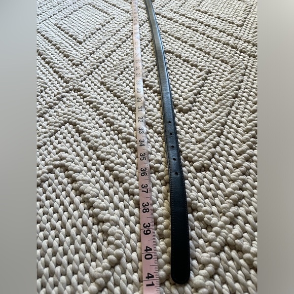 Gucci | Vintage Reversible Leather Gucci Belt - Picture 12 of 15